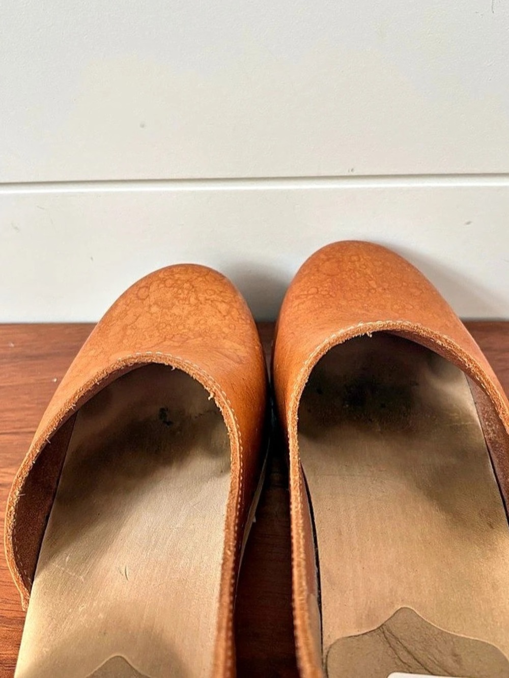 Sandgrens Tan Brown Leather Owl Wood Clogs Shoes Block Heel Closed Toe 37 US 6.5 - Picture 6 of 9